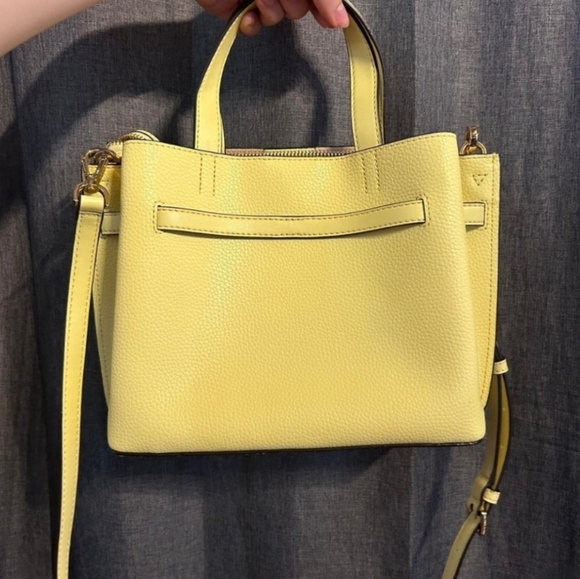 Micheal kors bag - Picture 2 of 5